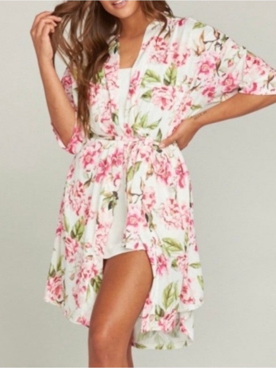 Show Me Your MuMu Other - Show Me Your Mumu Brie Robe in Garden of Blossoms Print